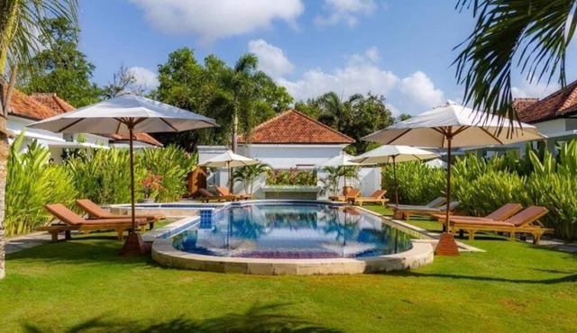 Nomada Villas