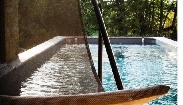 Nonpareil: 4-star holiday home for 10 people, swimming pool, Spa in La Mazère