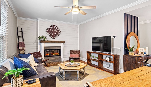Nooga Nest - Charming 4BD, 2BA - 8 Mins From Downtown