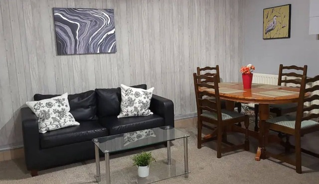 Nook, 3 Bedrooms Apartment