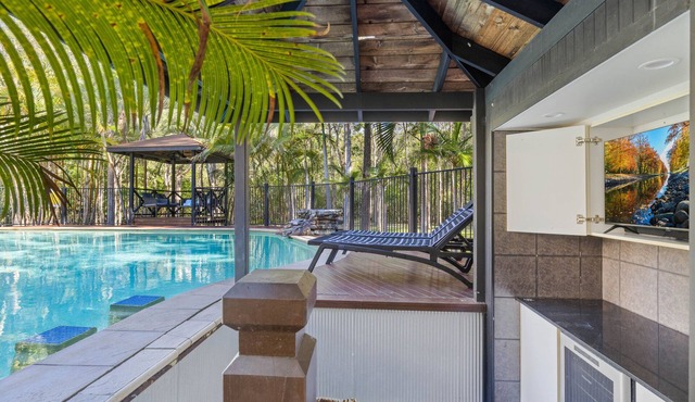 Noosa Gums: Feature-Packed Escape - A destination in its own right!