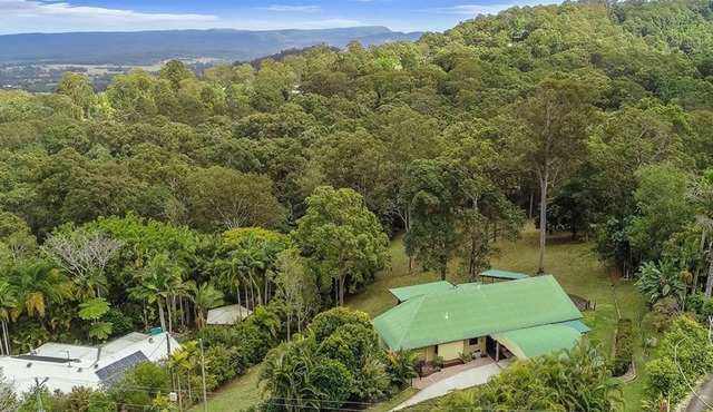 Noosa Hinterland acreage close to Coolum beach