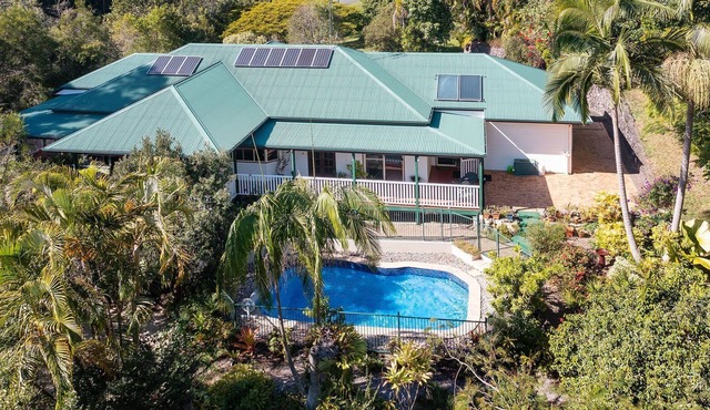 Noosa Hinterland Haven - Bring the dogs & the boat