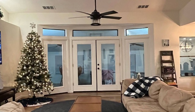 Nor-Cal Country House. Adventures Await