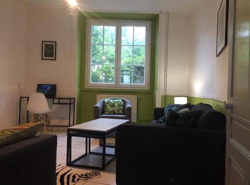 Nord Dordogne - Maison meublée 7 lits- Séjours professionnels & temporaires