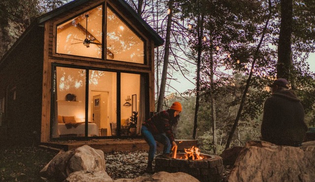 Nordic Cabin | Cliffside | Pet Friendly | Sleep 4