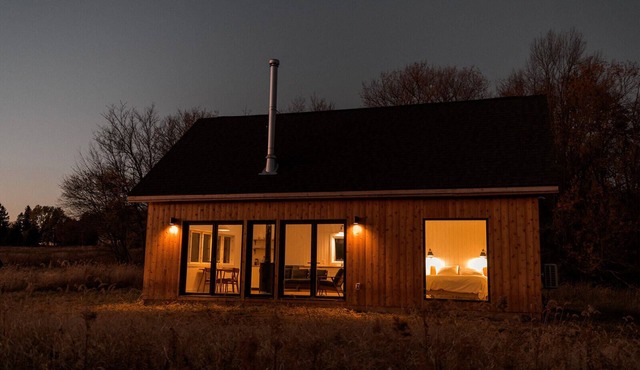 Nordic-inspired country retreat with wood fired tub 25-minutes from Madison, WI