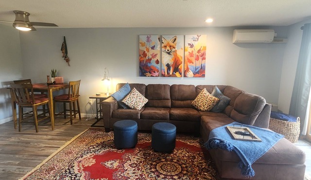 Nordic Village| Sleeps 8| Mtn Views| Min to Skiing