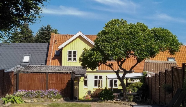 "Noreen" - 500m from the sea by Interhome