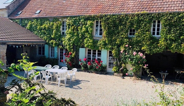 Norman house 5km from the beaches - Large garden