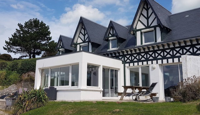 NORMANDY GÎTE 5 PERS FACING THE BEACH