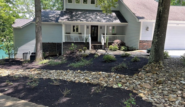 Norris Lake Deerfield Resort Lake Front Vacation Rental Home