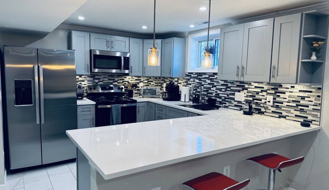 North Bethesda Gem - Basement - 5 Minutes From Metro