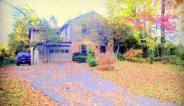 North Bethesda Town Center Villa, close to white house, NIST