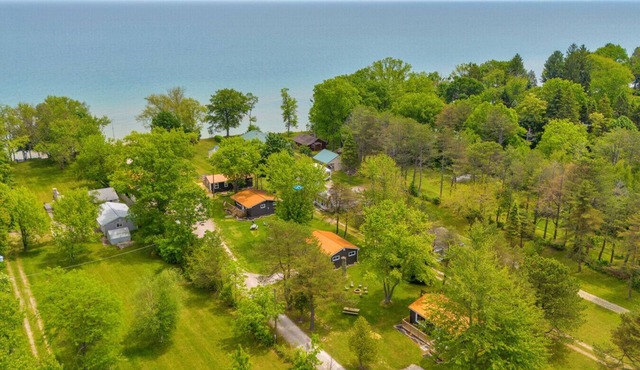 North Bound 25 Cottage #4