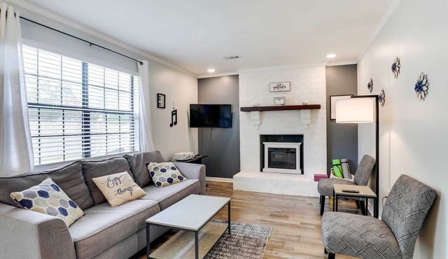 North Charleston Vacation Rental Near Cooper River