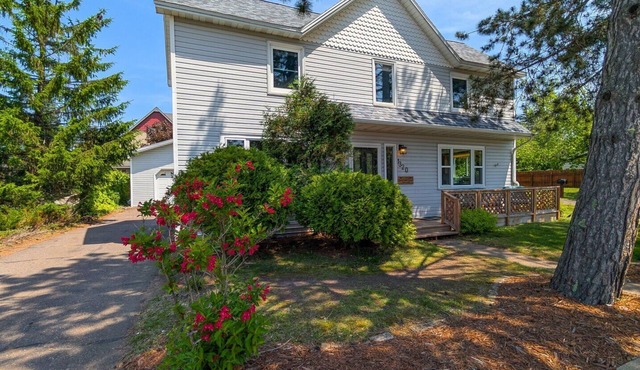 North Coast Beach Access Cottage | Near Canal Park