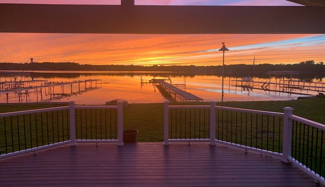 North end lake house walking distance to town amenities!