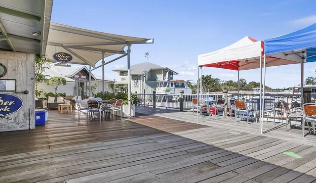 NORTH FACING STONES THROW TO THE RIVER