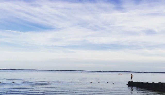 North Fork Escape Steps From The Beach