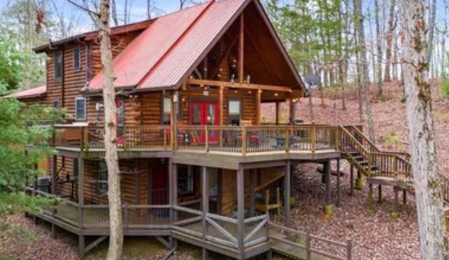 North GA Mountains Carters Lake Recreational Area Hot Tub Game Room Fireplace