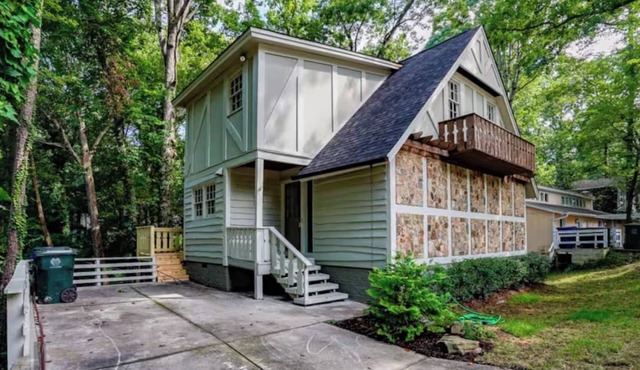 North Hills Chalet with Game Room