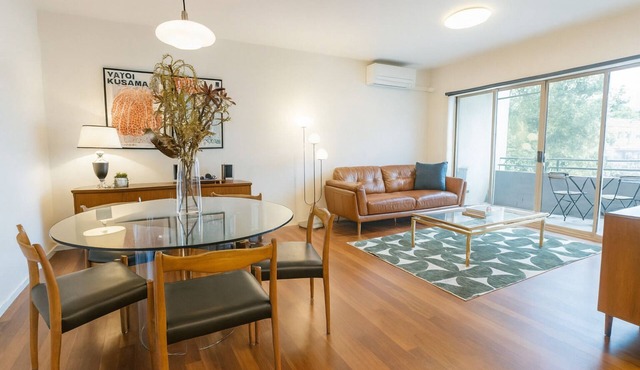 North Melbourne Nook by Ready Set Stay