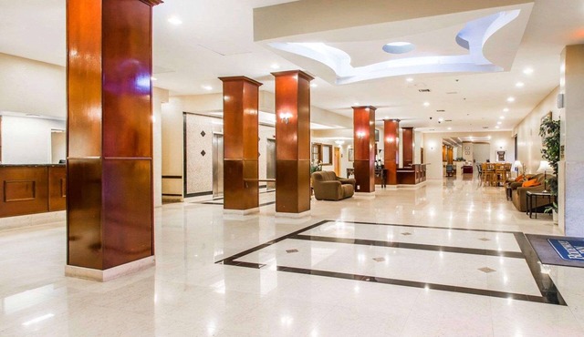 North Miami Beach Gardens Inn & Suites