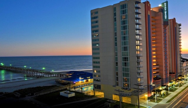 North Myrtle Beach, 2BD/2BA, Oceanfront Condo at the Cherry Grove Beach