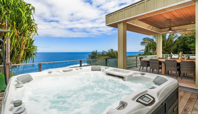 North Shore Kauai Villa, Ocean Views, Private Hot Tub with Ocean Views, Beach Gear, AC in Bedrooms