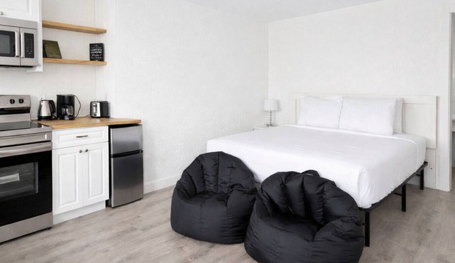 North Sunrise Studio - Retreat in Forks