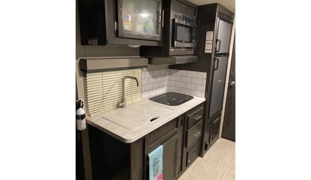 North Texas Jellystone Park (RV Rental with Delivery & Pick Up Only)