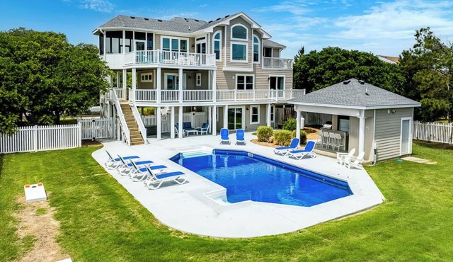 North View | 830 ft from the beach | Private Pool
