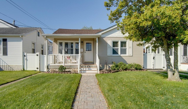 North Wildwood Vacation Rental: 4 Blocks to Beach