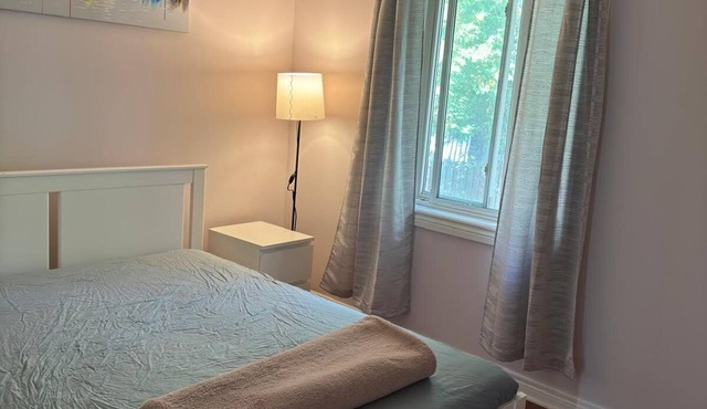 North York Family Home – Bright & Welcoming Space