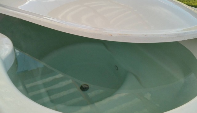 North yorkshire farm cottage with hot tub