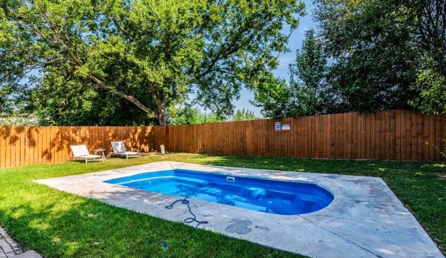 NorthATX Urban Oasis Pool 5BR 2BA Game room Office