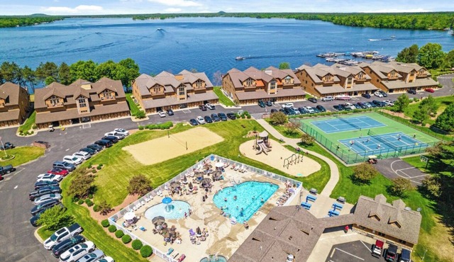 Northern Bay Castle Rock Lakefront/Pool/Park/Beach
