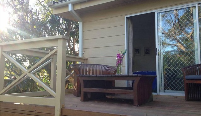 Northern Beaches Bargain! House + Guest House ❈ Surf beach ❈ Lush kids backyard