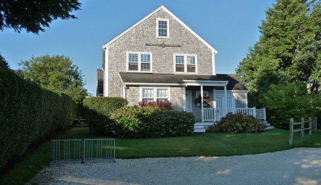 Northern Exposure in Town 0.9 Miles to Main Street - 4BR/2.5BA