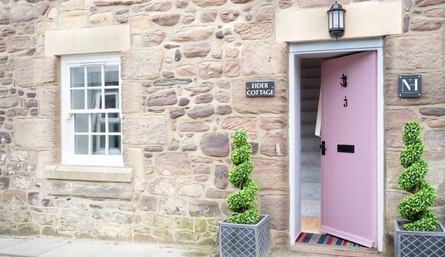 Northern Hideaways Eider Cottage