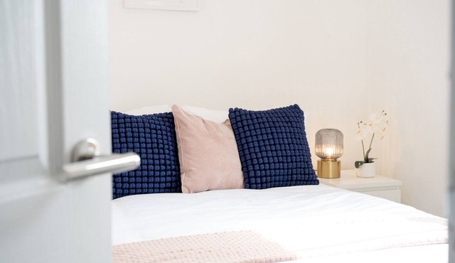 Northern Hideaways, Castle View