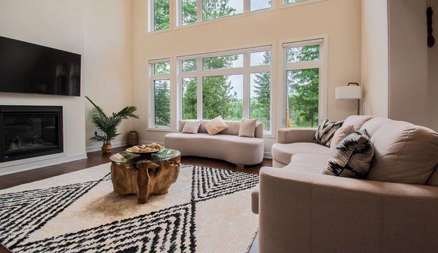 Northern Lights Chalet