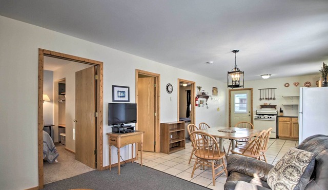 Northern Minnesota Cabin on Twin Lakes!