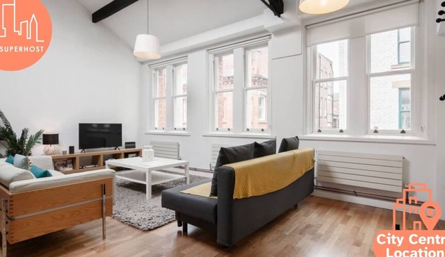 Northern Quarter Loft Conversion by City SuperHost
