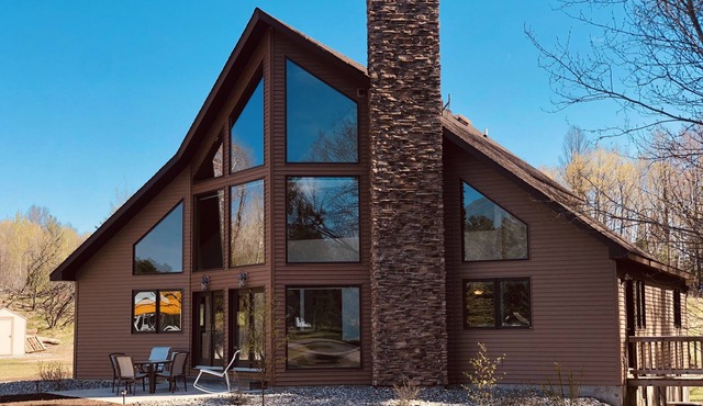 Northern retreat on Chain Lake