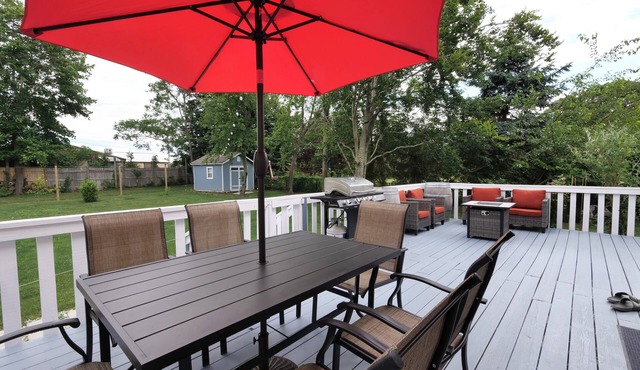 NorthFork Getaway with Beach Access 4br 3bath