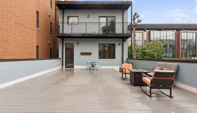 Northhalsted Terrace · Modern Luxury for an Unforgettable Chicago Stay