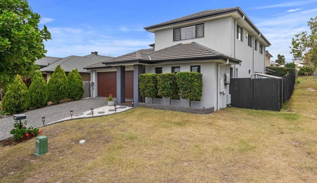 "Northlakes Family Stay & Pool" - North Lakes Q 4509