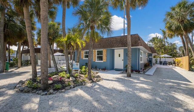 Northshore Beach House near Pine Ave, north end of Anna Maria Island